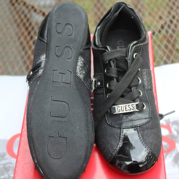 Guess women's sneakers USA 7 EUR 37 - Picture 5 of 7